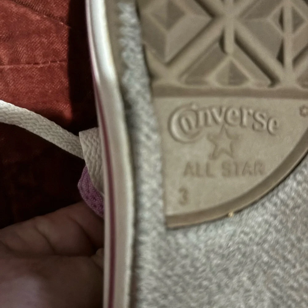 Converse